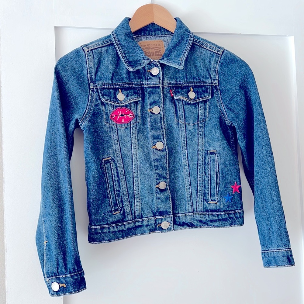 Girls Levi Denim Jacket Size M, Personalized with Fun Emblems